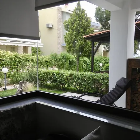 House Nikiti (Sithonia)